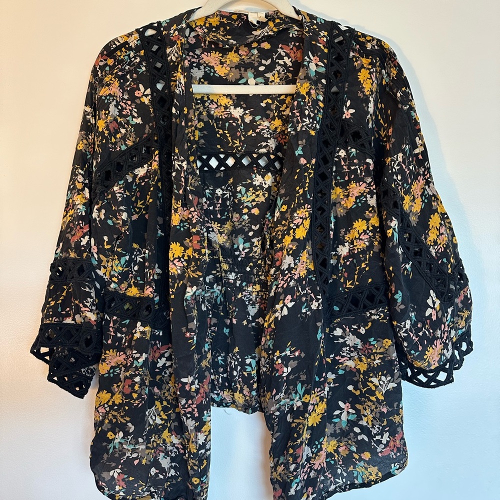 Meadow Rue Black Floral Lace Blouse